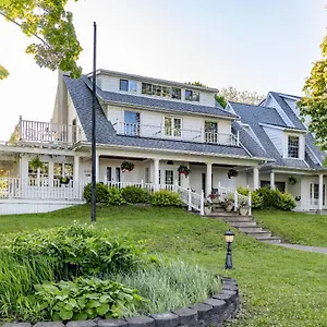 Bed & Breakfast Chestnut, Niagara Falls